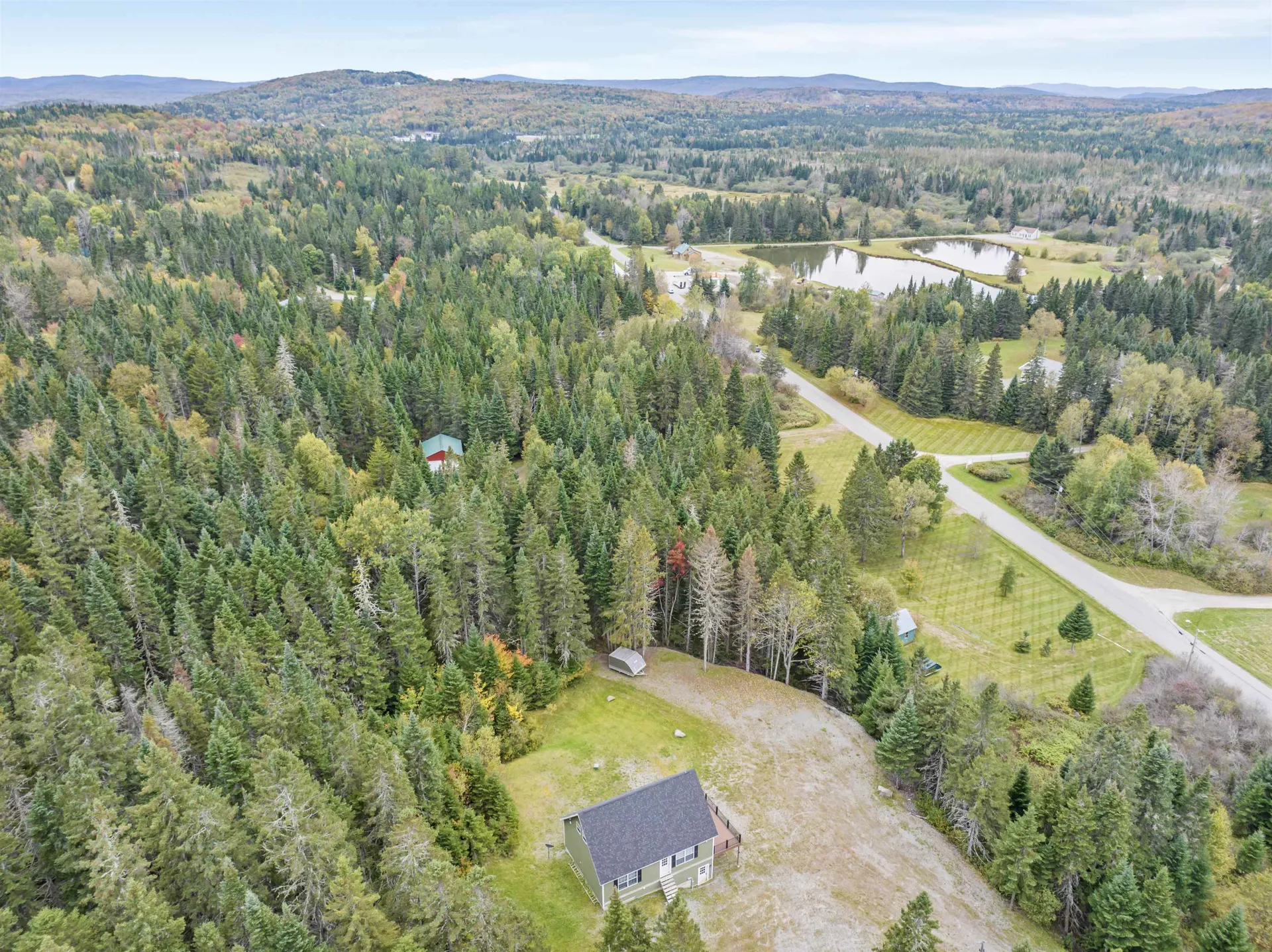 8 Fox Run Pittsburg NH 03592