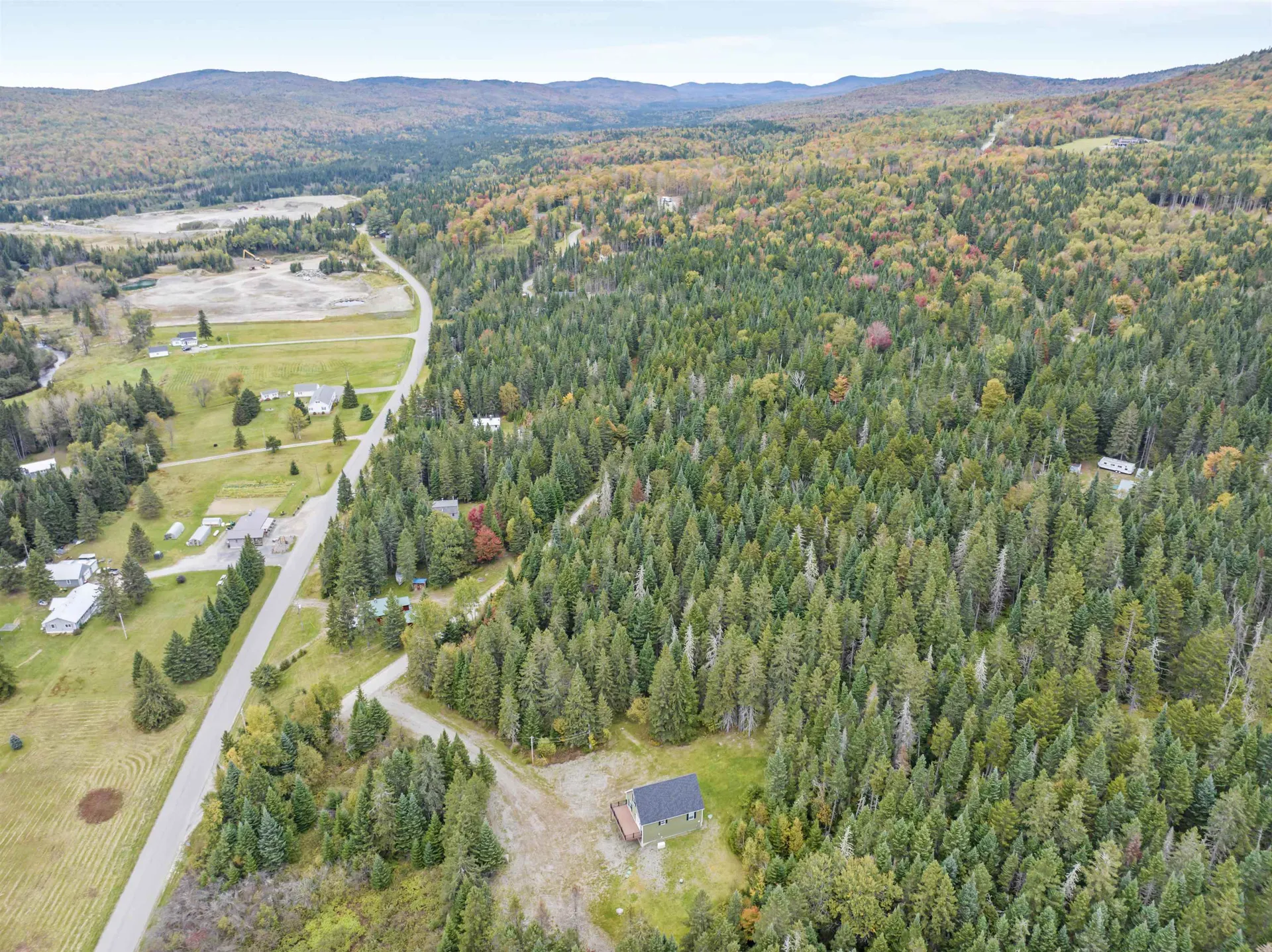 8 Fox Run Pittsburg NH 03592