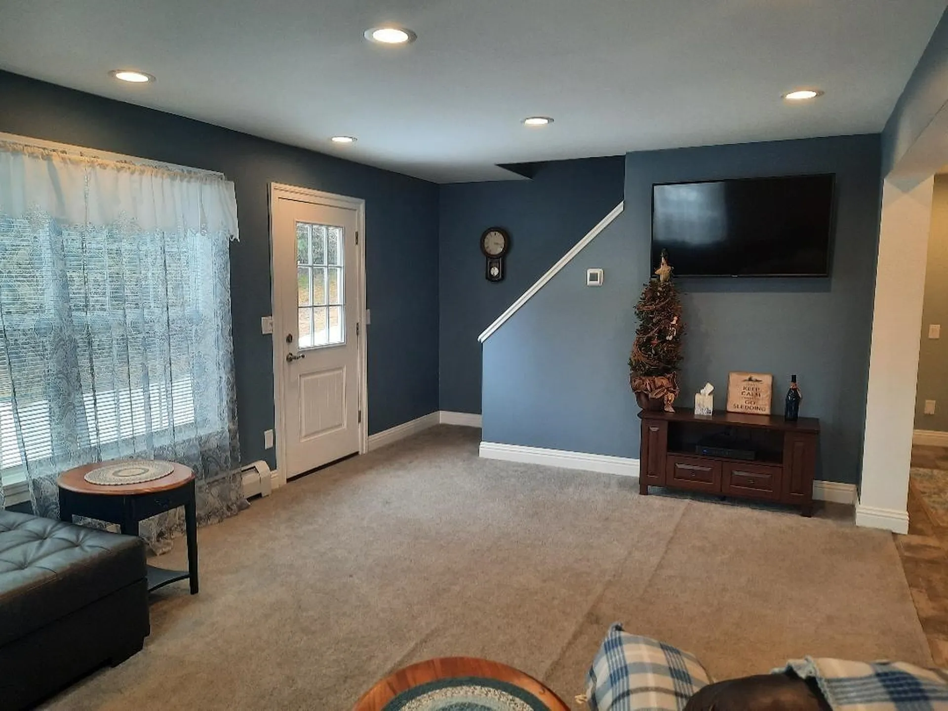 8 Fox Run Pittsburg NH 03592