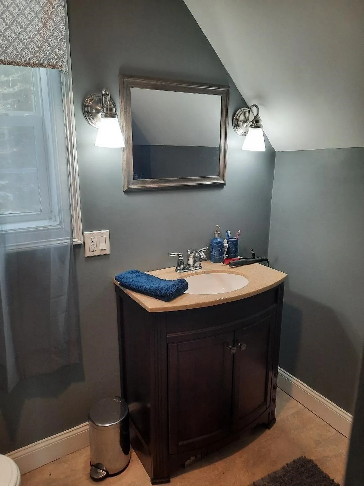 8 Fox Run Pittsburg NH 03592
