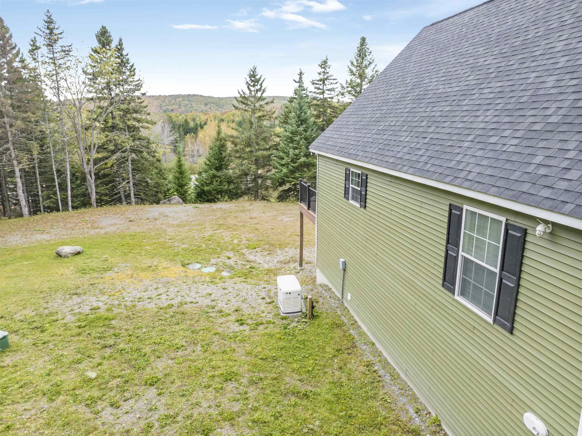 8 Fox Run Pittsburg NH 03592