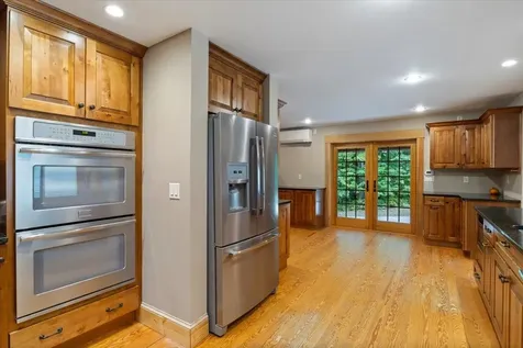 93 Coffeetown Road Deerfield NH 03037