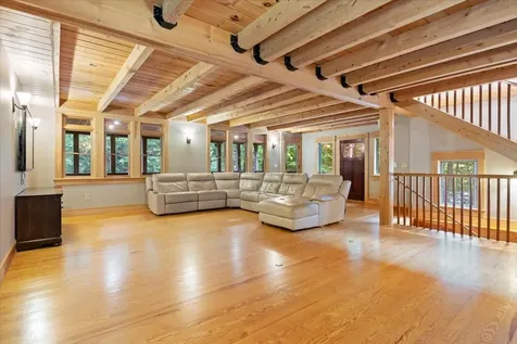 93 Coffeetown Road Deerfield NH 03037