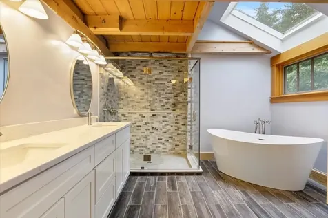 93 Coffeetown Road Deerfield NH 03037