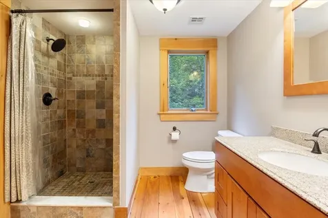 93 Coffeetown Road Deerfield NH 03037