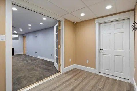 93 Coffeetown Road Deerfield NH 03037