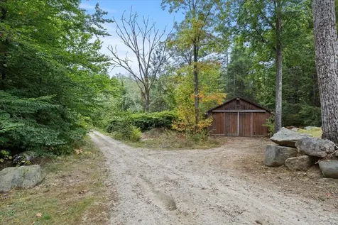 93 Coffeetown Road Deerfield NH 03037