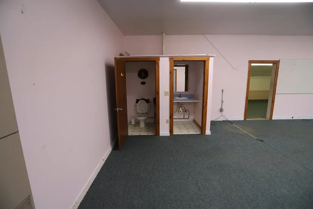 1778 Vt Route 105 Newport Town VT 05857