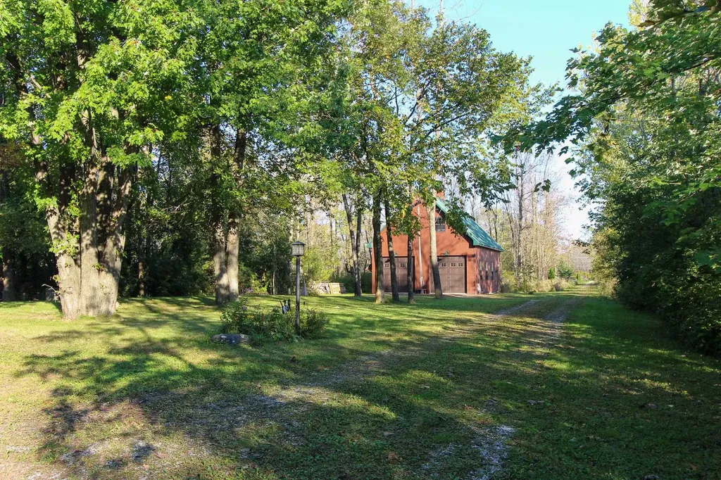 8069 Us Route 2 North Hero VT 05474