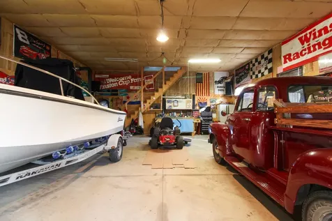 8069 Us Route 2 North Hero VT 05474