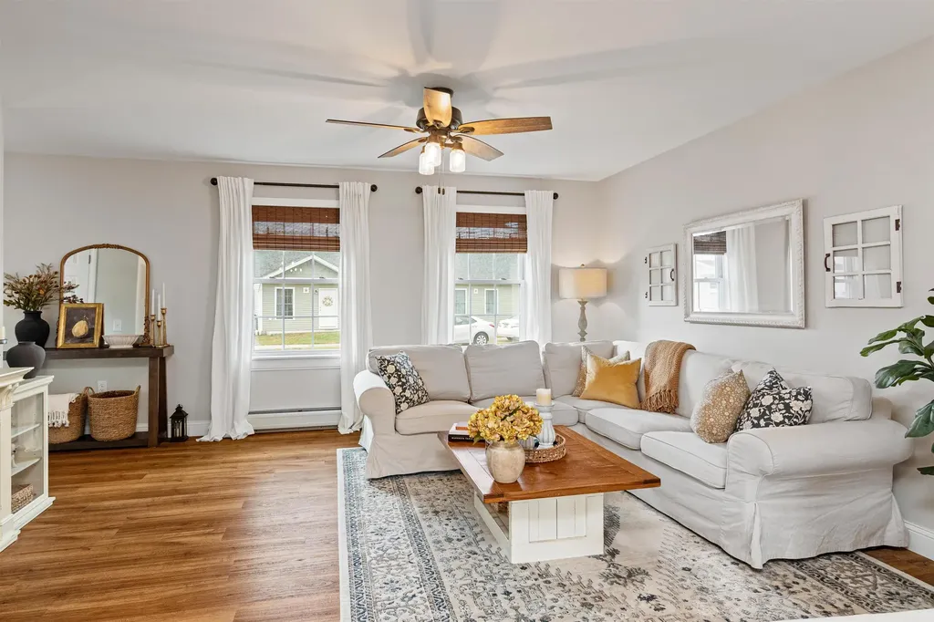 6 N Gardens Lane Milton VT 05468