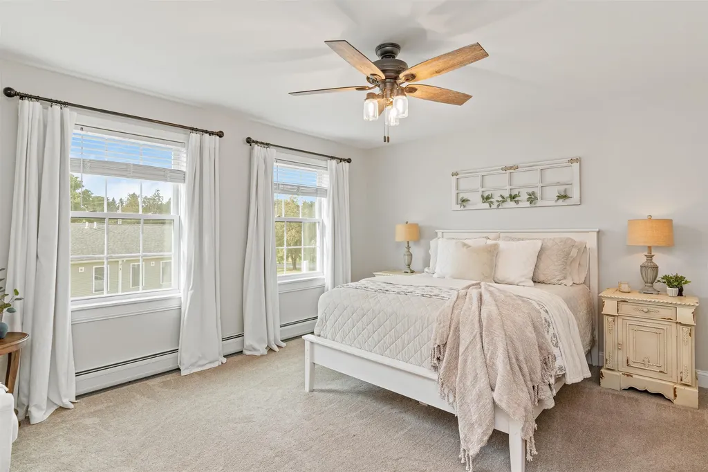 6 N Gardens Lane Milton VT 05468