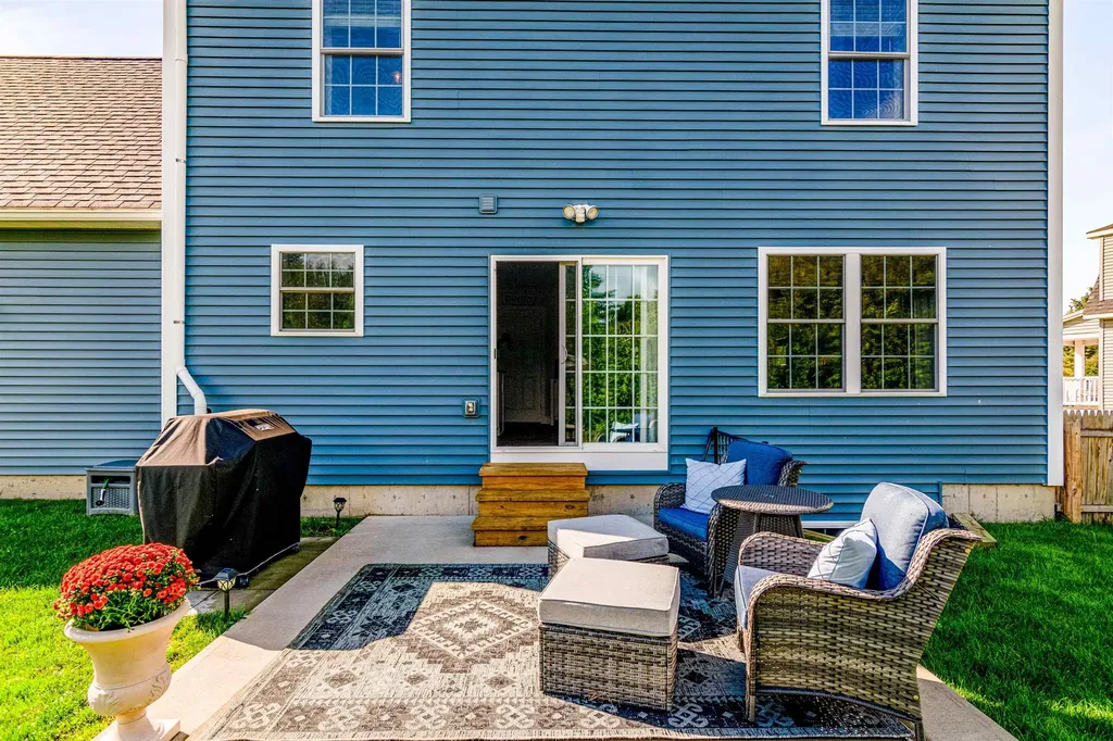 6 N Gardens Lane Milton VT 05468