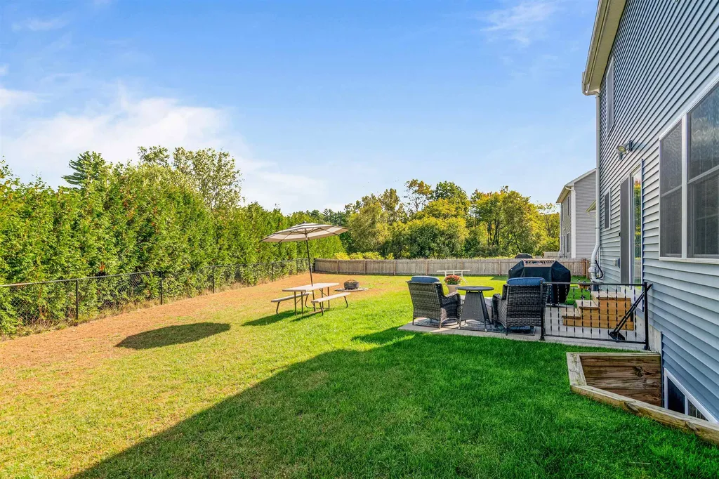 6 N Gardens Lane Milton VT 05468