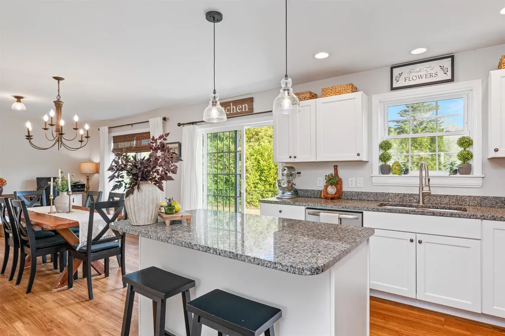 6 N Gardens Lane Milton VT 05468