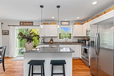6 N Gardens Lane Milton VT 05468