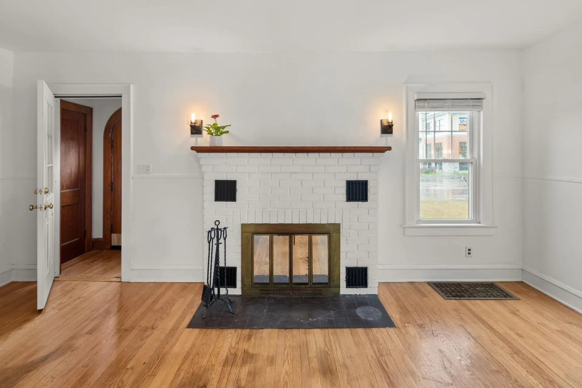295 E. Allen Street Winooski VT 05404