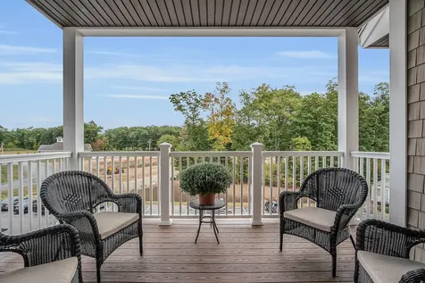 3 Longview Drive Atkinson NH 03811