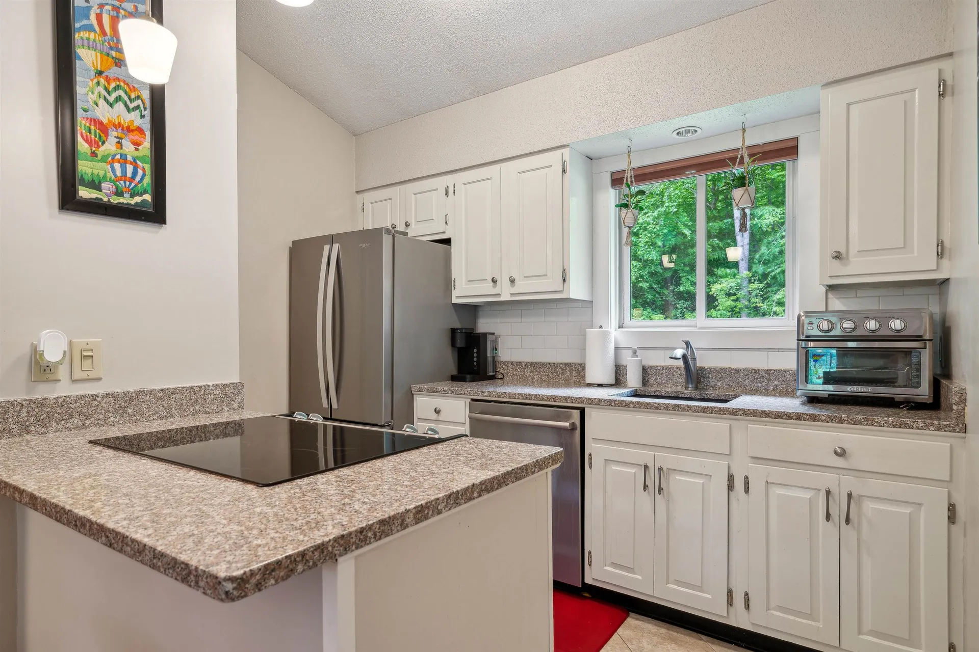 253 Old Quechee Road Hartford VT 05059
