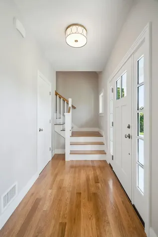 3 Garrett Road North Hampton NH 03862