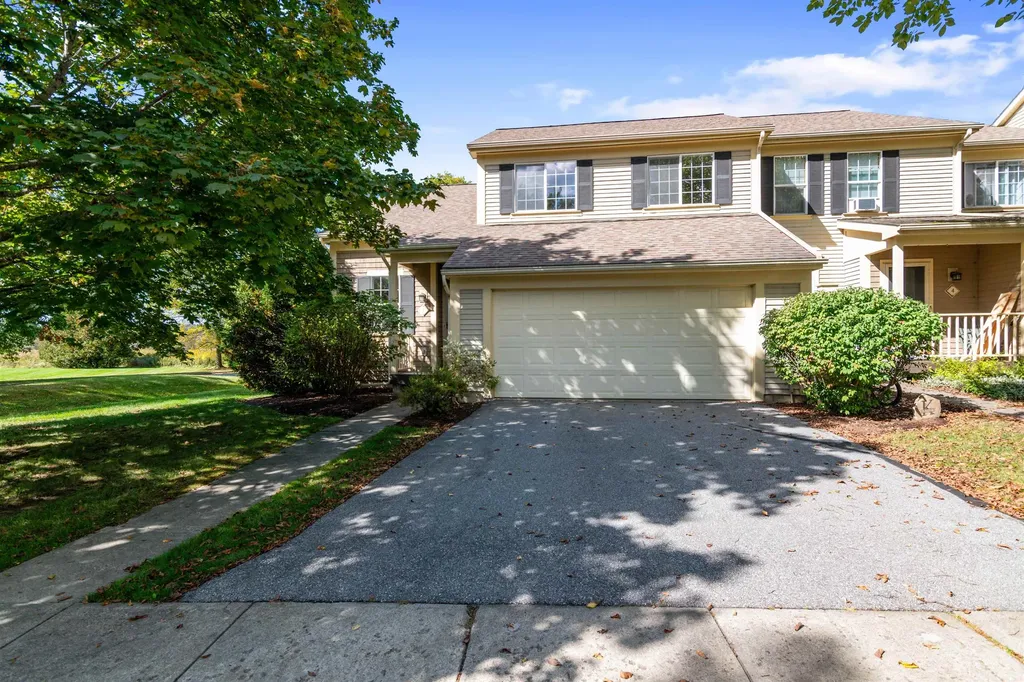 2 Thrush Lane Essex VT 05452