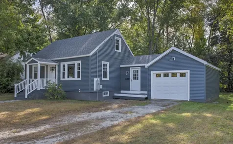 21 Brown Street Keene NH 03431