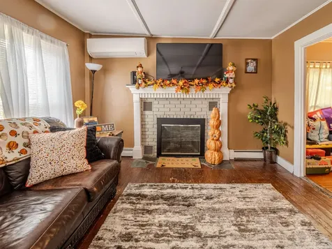 11 On The Green Street Poultney VT 06764