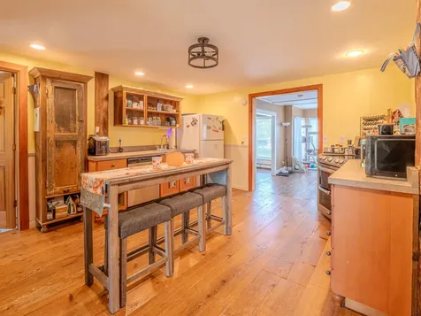 11 On The Green Street Poultney VT 06764