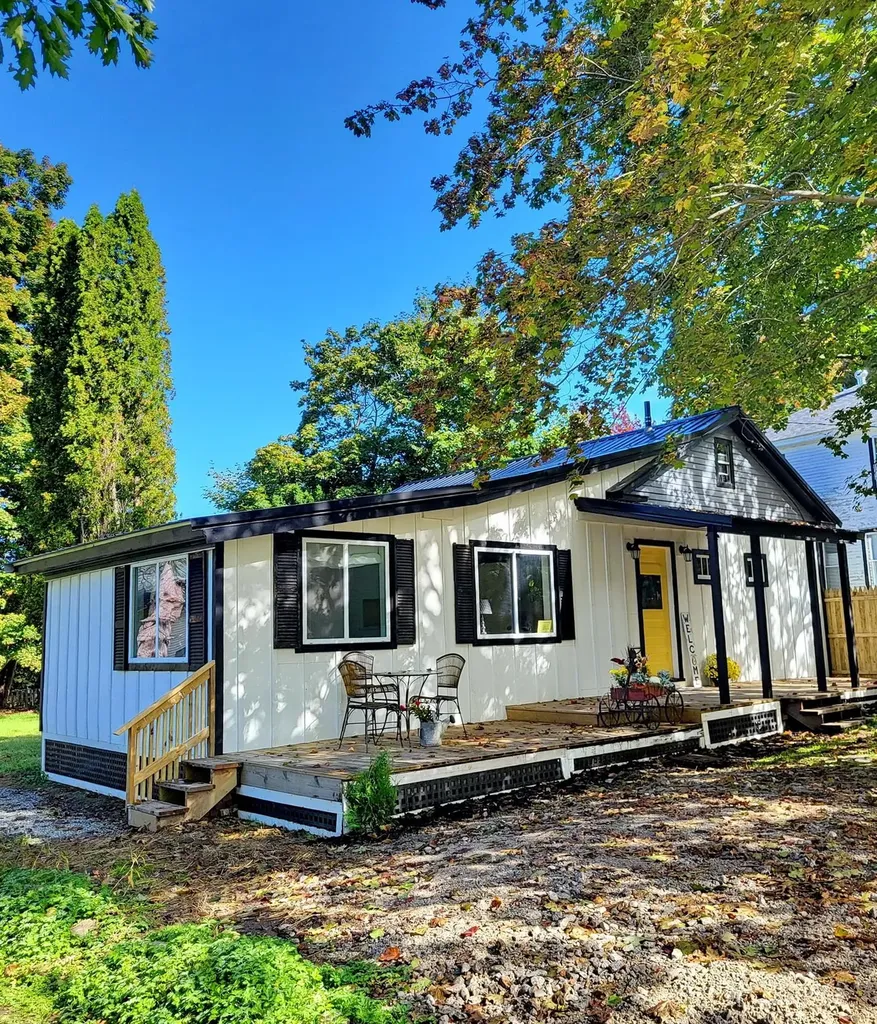 69 Meadow Street Bethlehem NH 03574