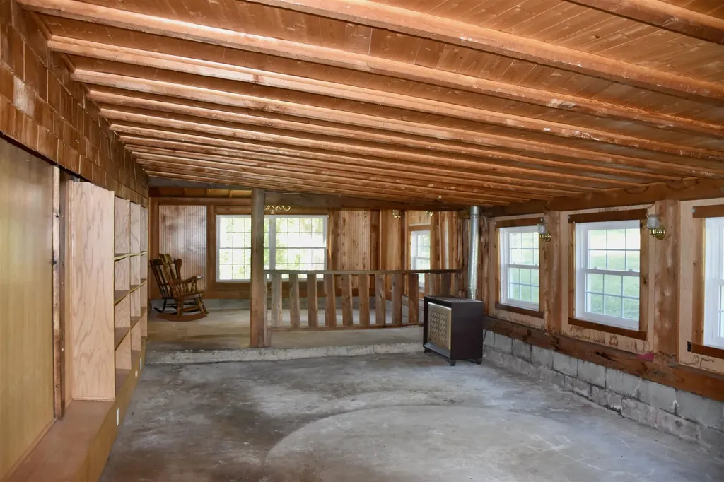 323 Malletts Bay Avenue Winooski VT 05404
