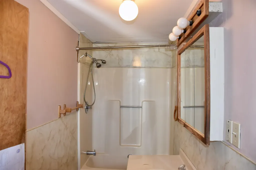 323 Malletts Bay Avenue Winooski VT 05404