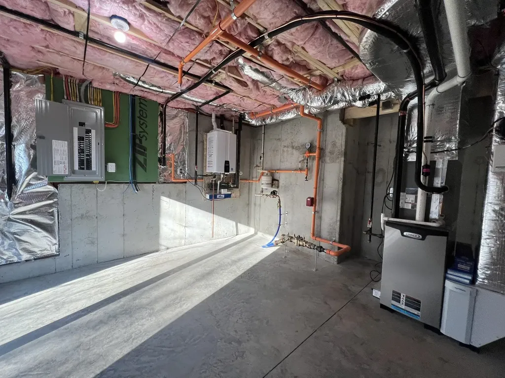 274 Sage Lane Portsmouth NH 03801