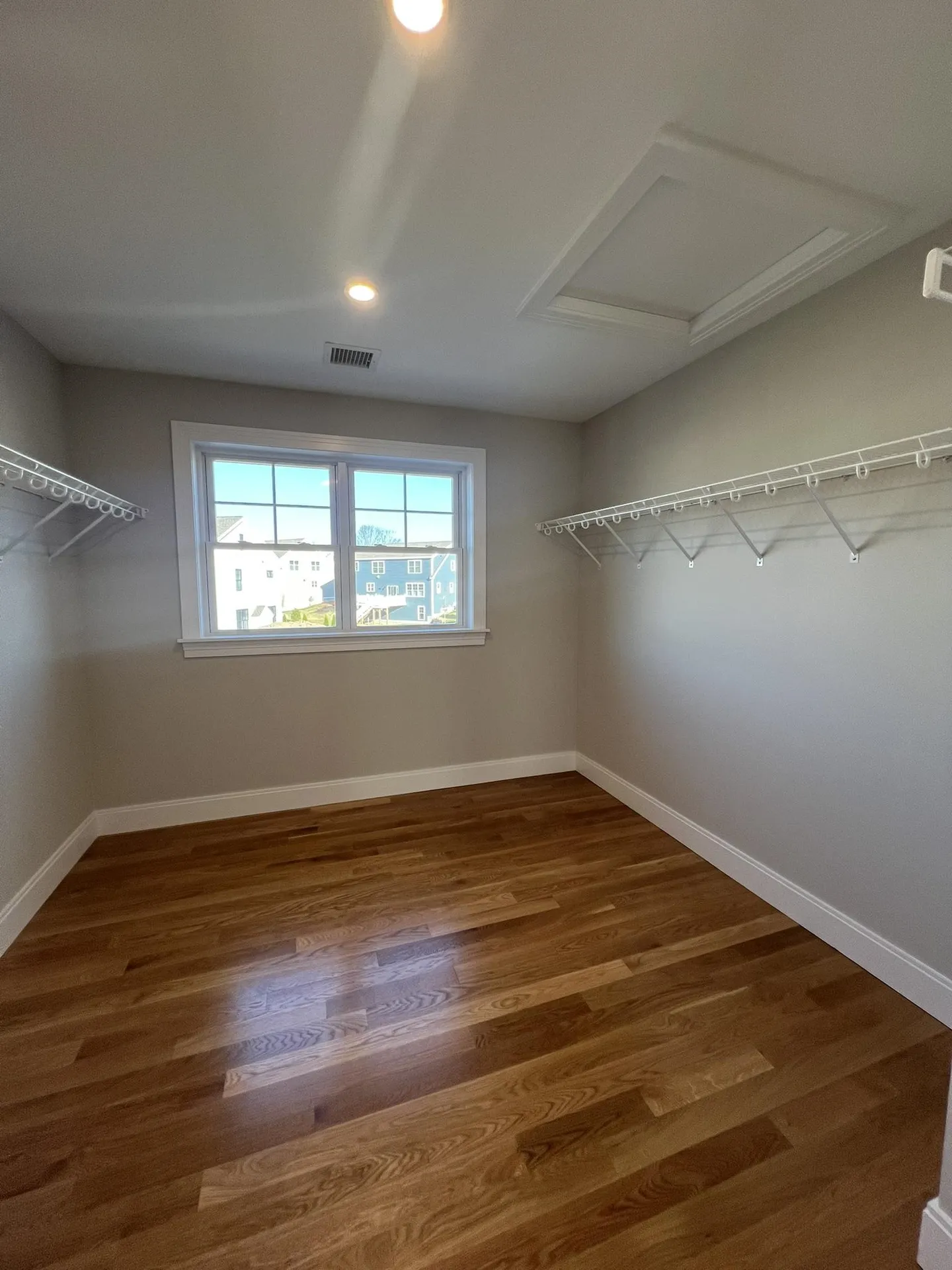 274 Sage Lane Portsmouth NH 03801