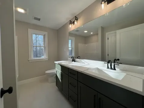 274 Sage Lane Portsmouth NH 03801