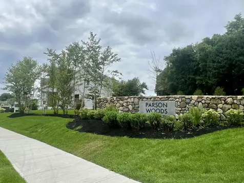 274 Sage Lane Portsmouth NH 03801