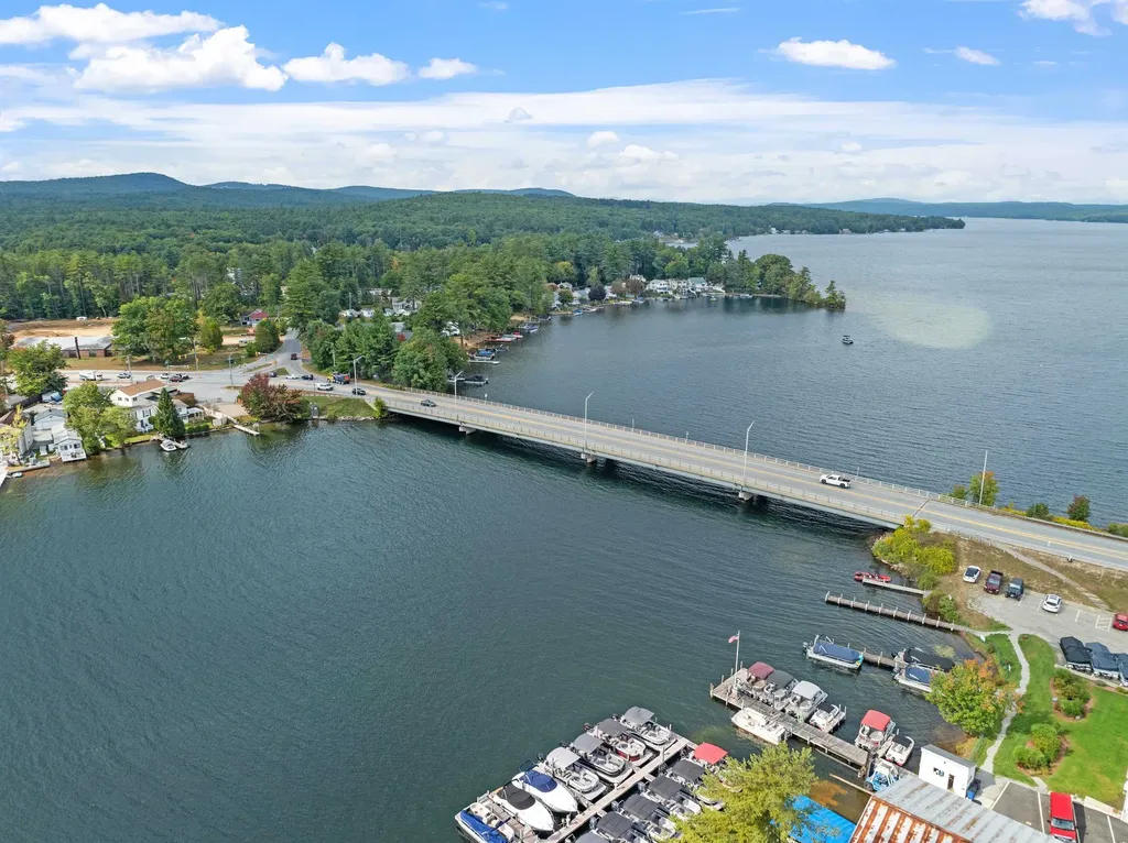 39 Hill Road Tilton NH 03276