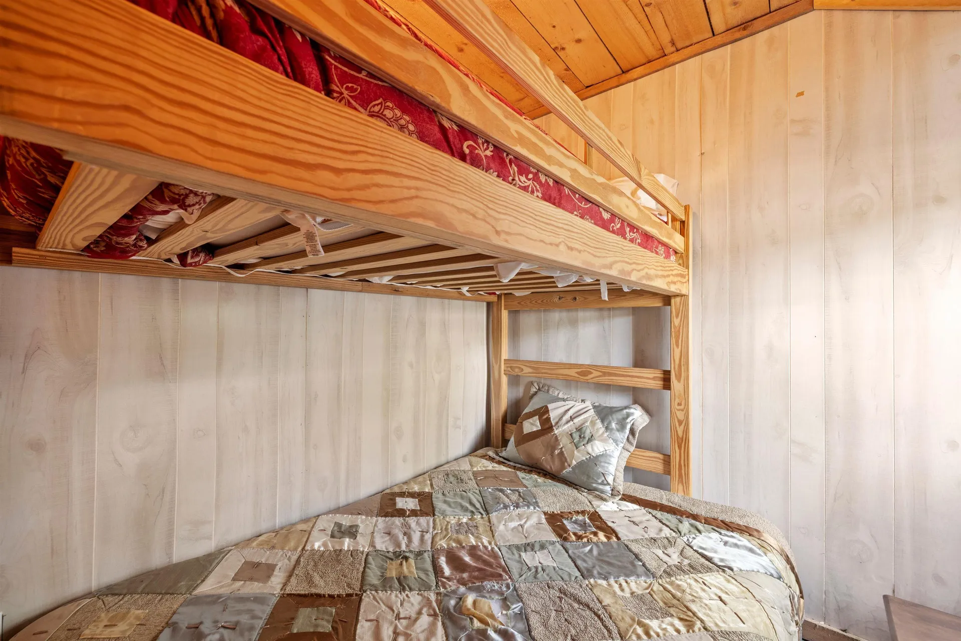 39 Hill Road Tilton NH 03276