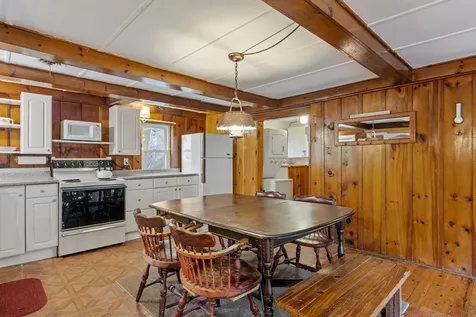 39 Hill Road Tilton NH 03276