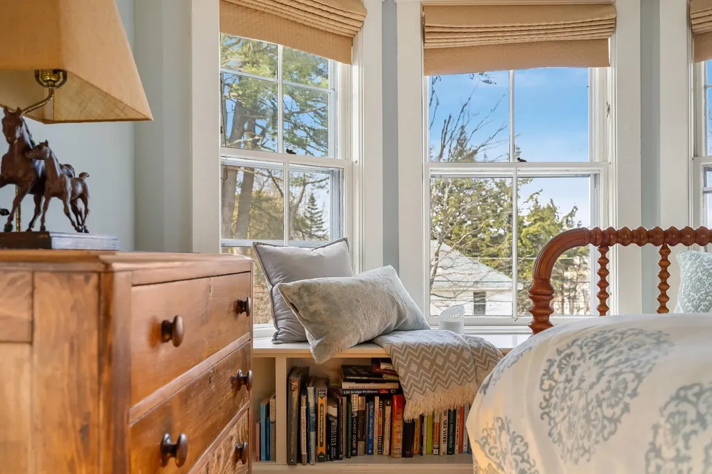 2 Ridge Road Hanover NH 03755