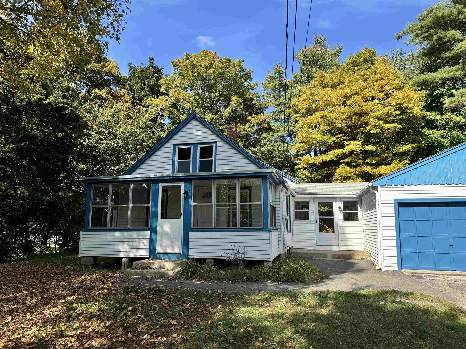 15 Brenton Avenue Hudson NH 03051