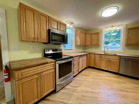 6 Banfield Road Tuftonboro NH 03816