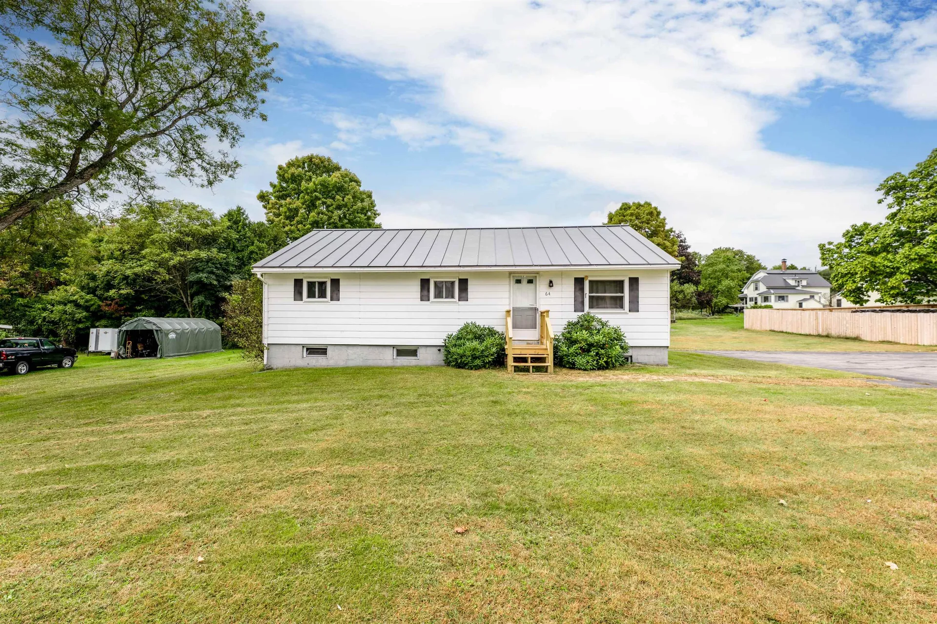 64 Kendall Street Franklin NH 03235