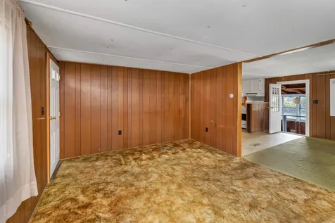 64 Kendall Street Franklin NH 03235