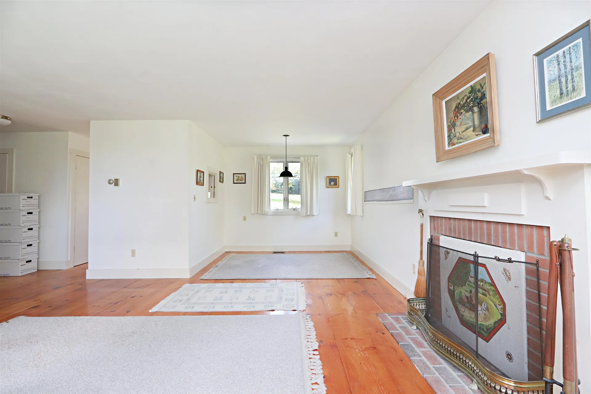 184 Field Road Peacham VT 05862