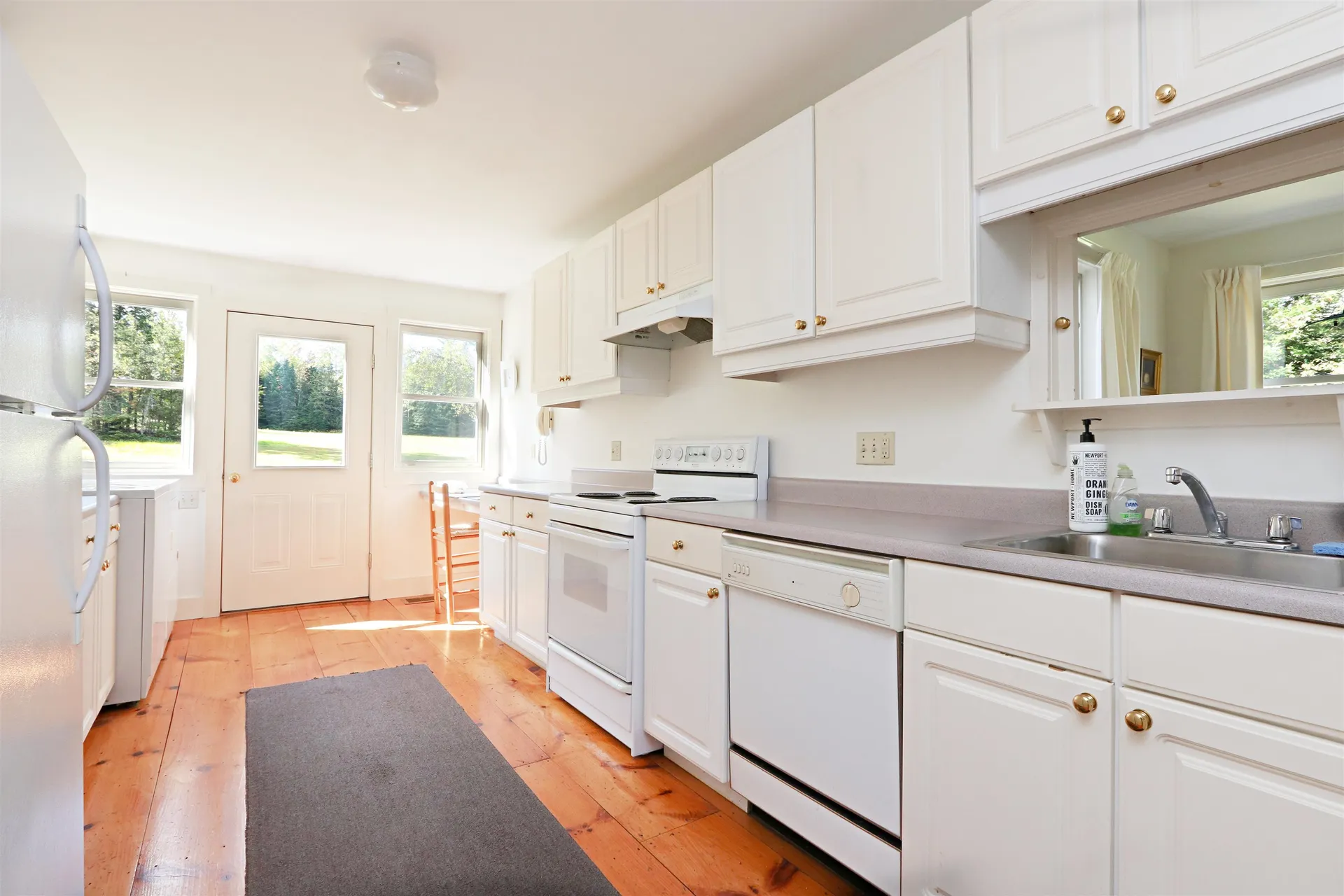 184 Field Road Peacham VT 05862