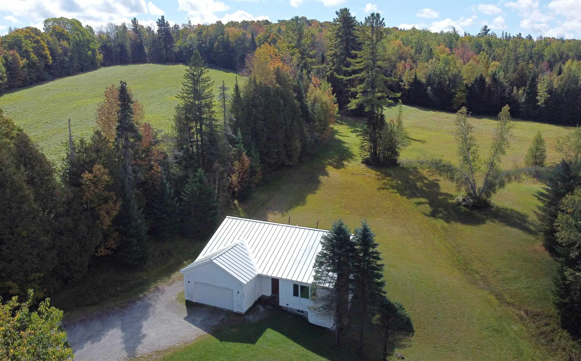 184 Field Road Peacham VT 05862