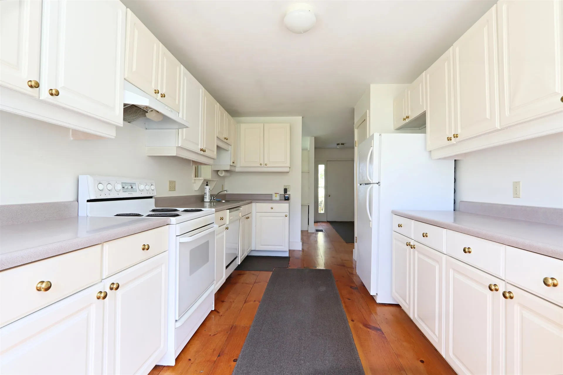 184 Field Road Peacham VT 05862