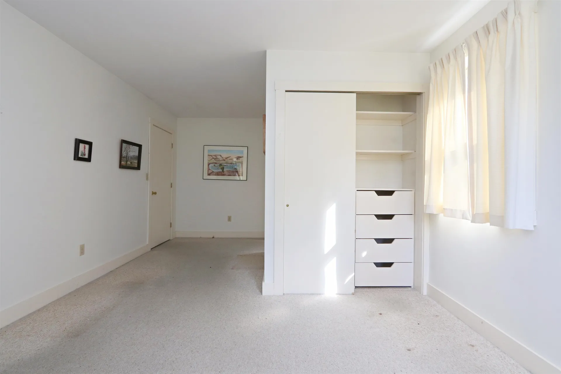 184 Field Road Peacham VT 05862