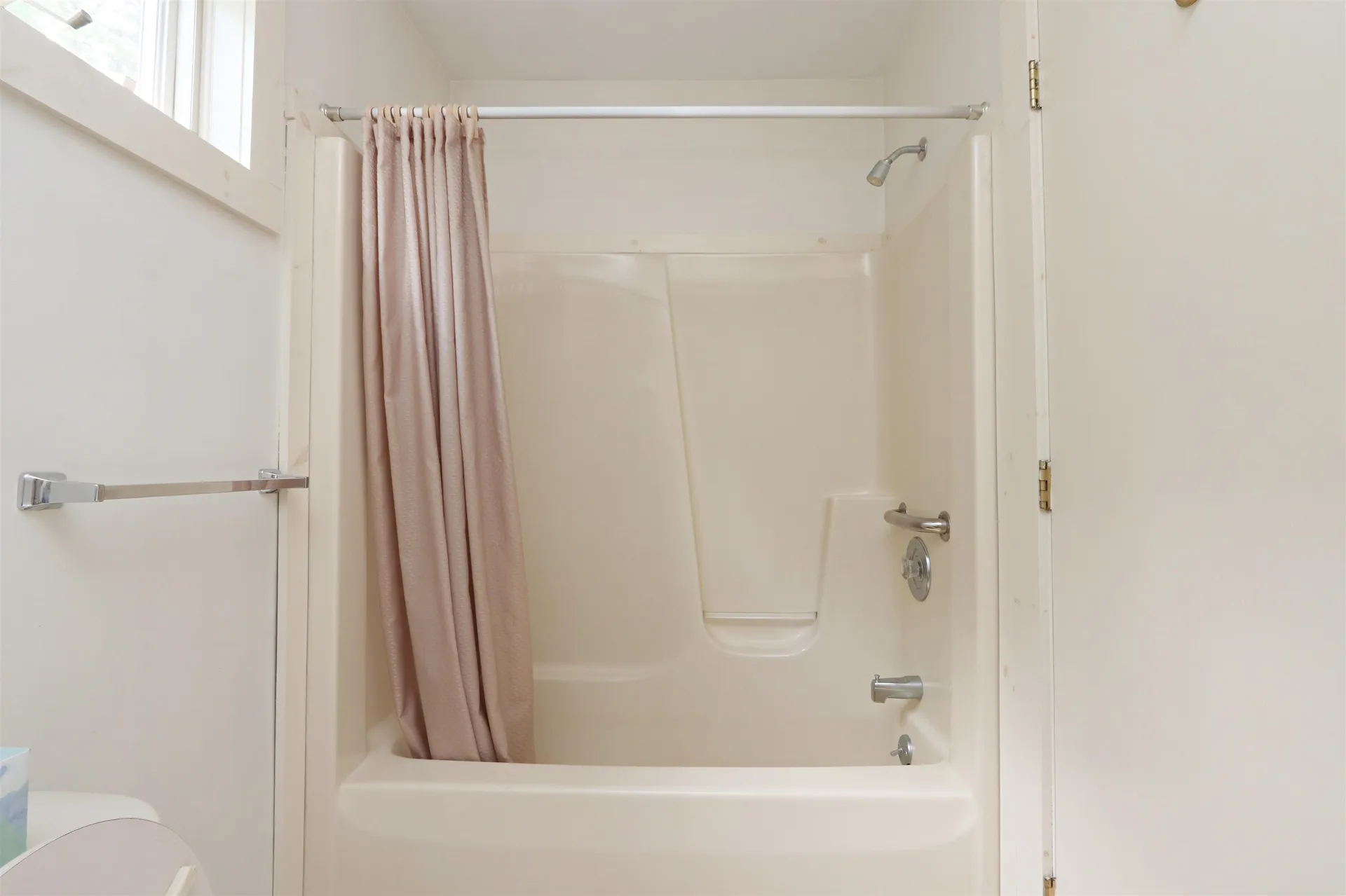 184 Field Road Peacham VT 05862