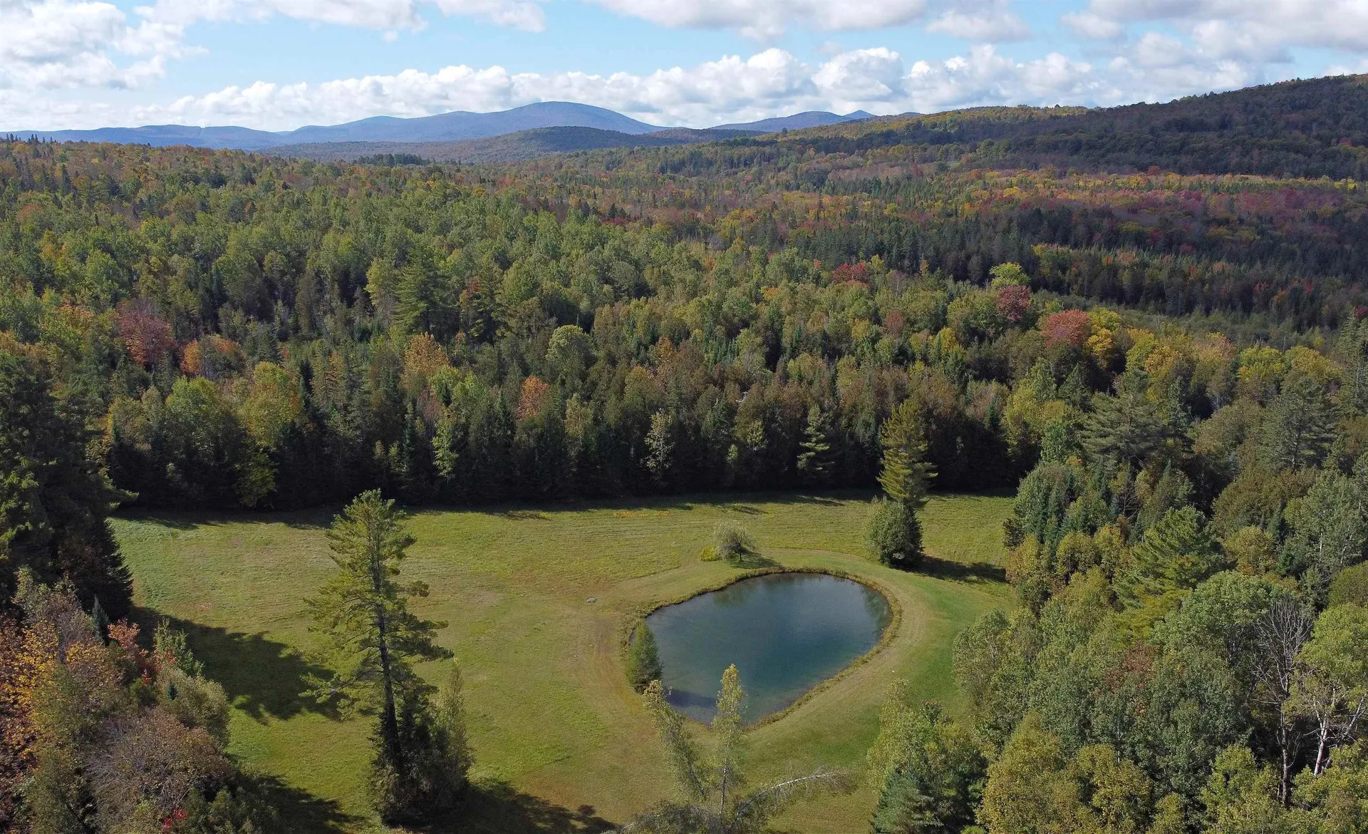 184 Field Road Peacham VT 05862